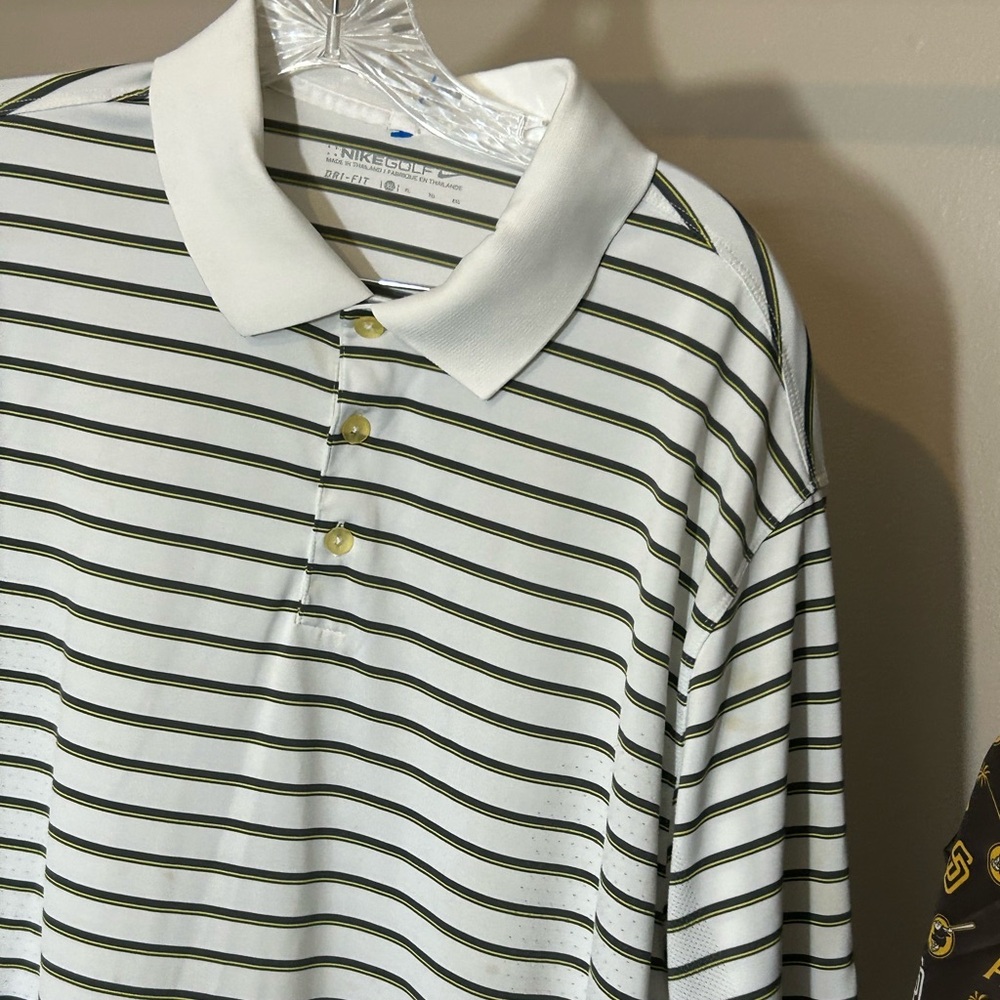 Men’s XL Nike Men’s Polo